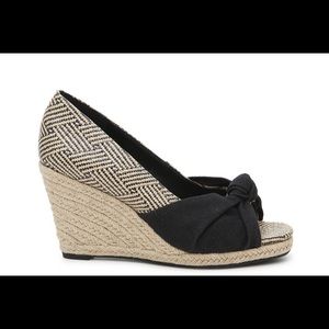 🆕Kelly & Katie size 7.5